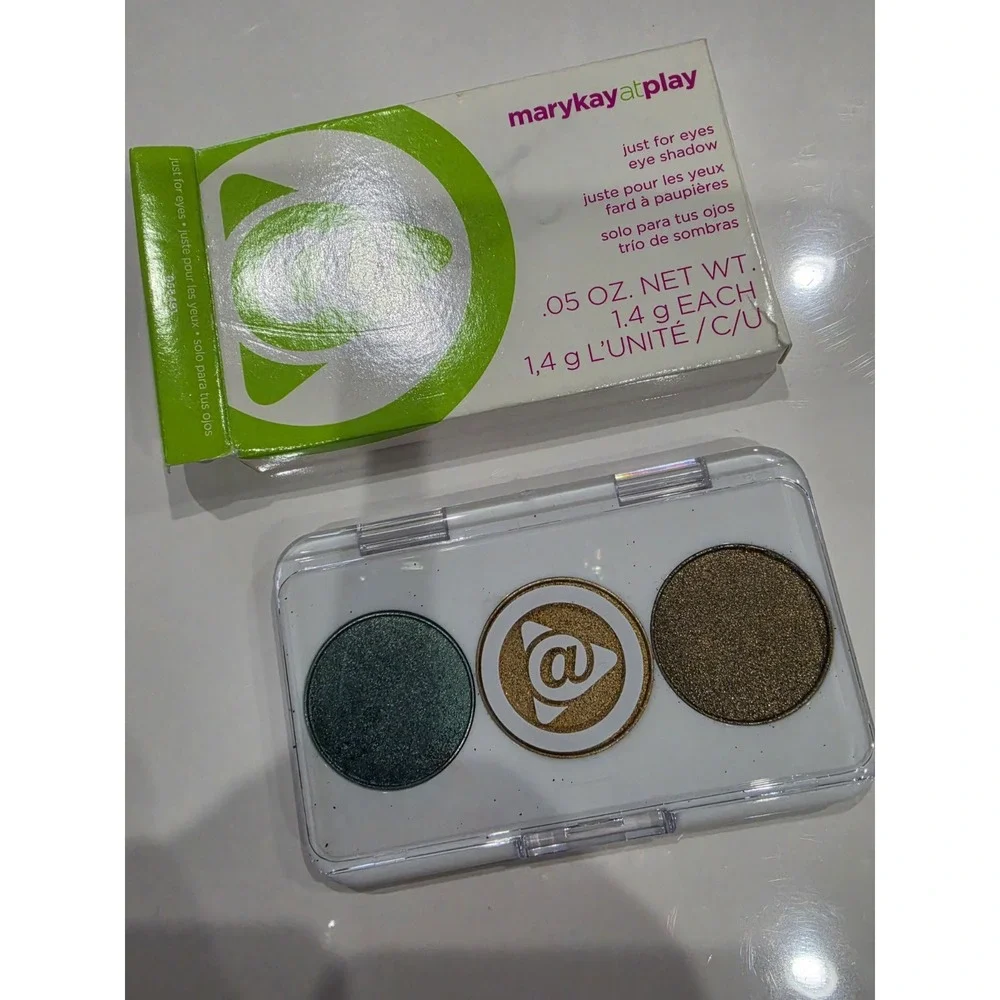 Mary Kay At Play Just For Eyes Trio Set New